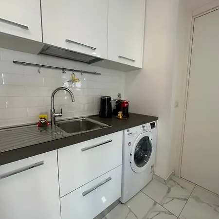Apartman Delfina Vomero
